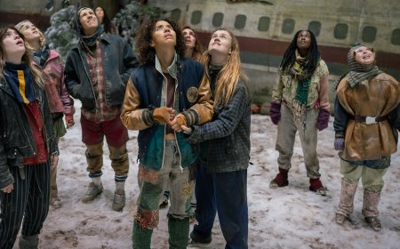 ‘Yellowjackets’ Season 4 Teaser: The Girls Are Home, but What Happens Now?