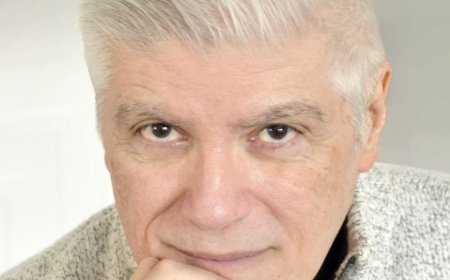 From artist to author: Fraver, Broadway’s legendary designer, takes a shot at murder