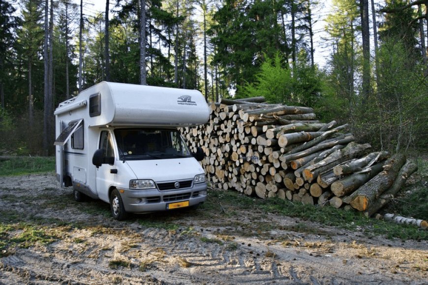 How to Plan a Safe Family Motorhome Trip Around Iceland