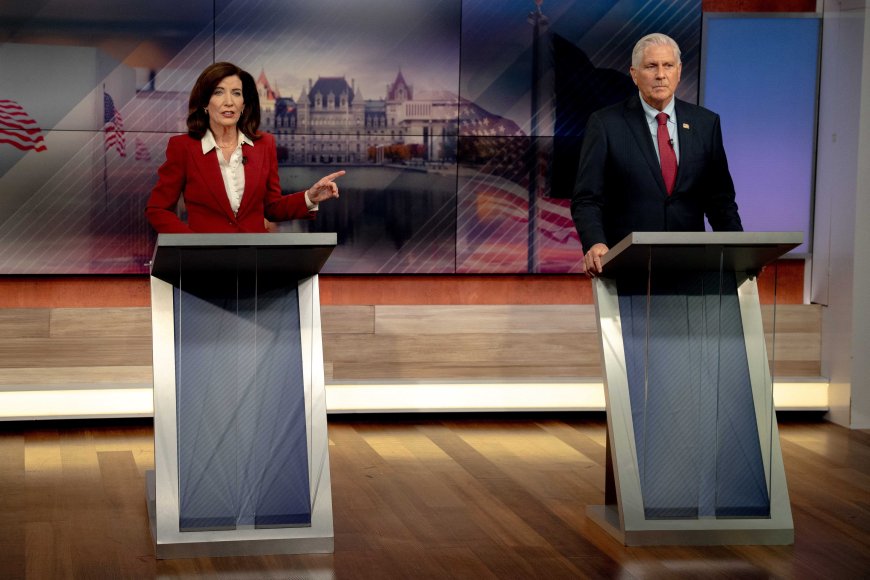 Hochul defends gender-neutral bathroom policies, Blakeman turns to transphobia in gubernatorial debate