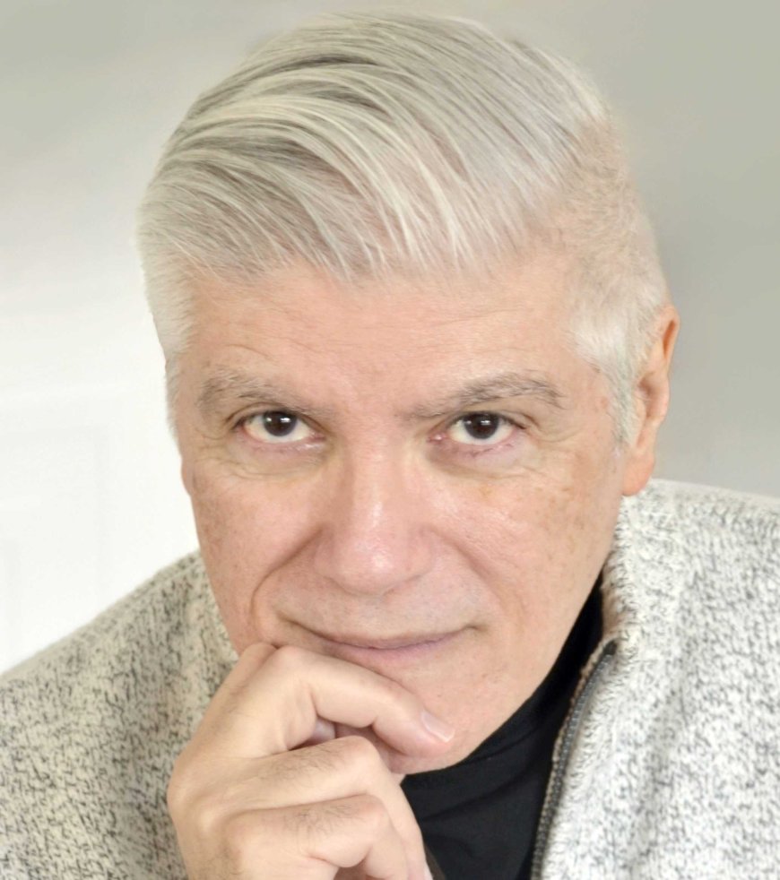 From artist to author: Fraver, Broadway’s legendary designer, takes a shot at murder